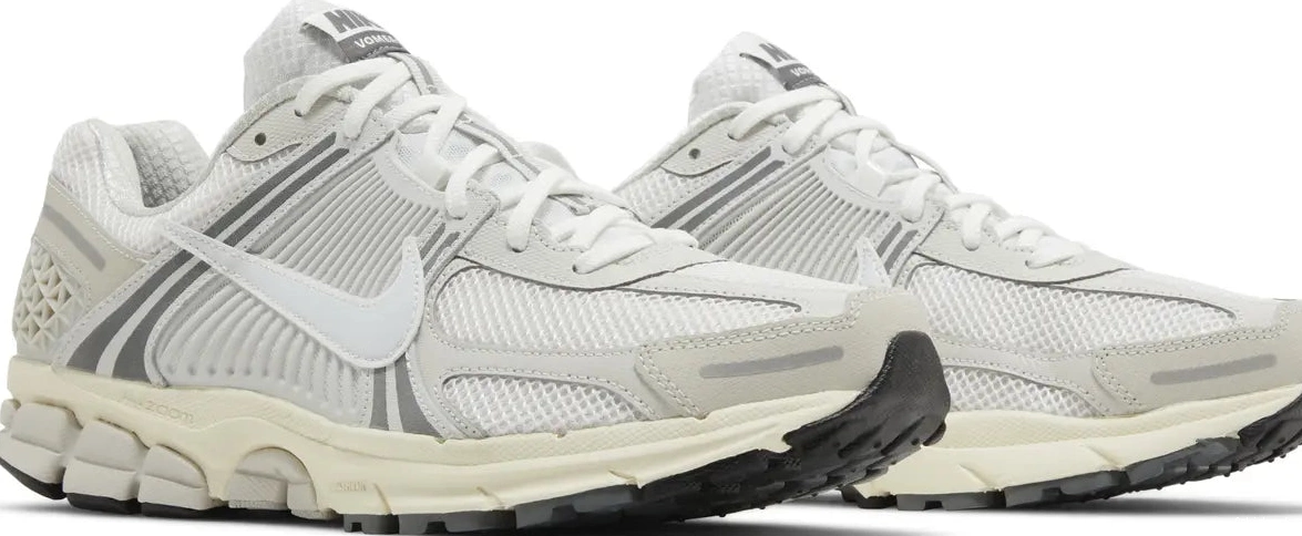 Platinum 5 Nike Vomero Tint Zoom 0601